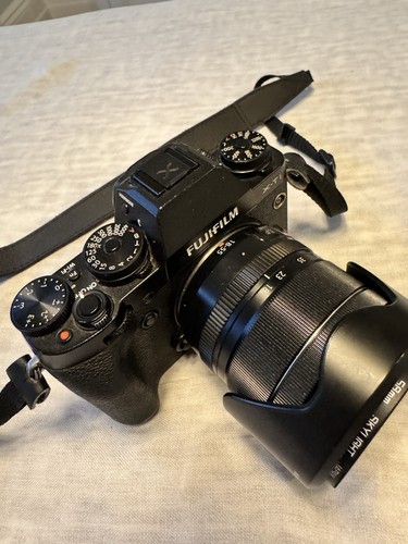 Fujifilm mirrorless - x-t1,