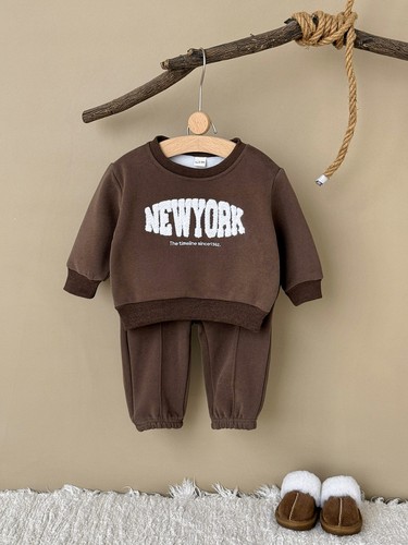 Baby velvet suit boy round