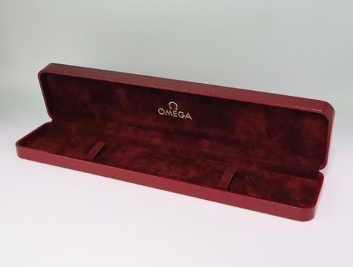 Near mint omega vintage red - mint,
