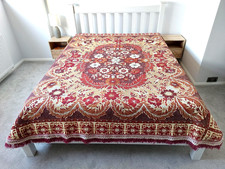 King Size/Double Woven Damask