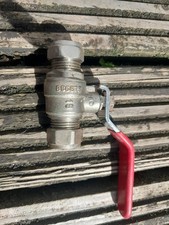 15mm lever iso valve with red
