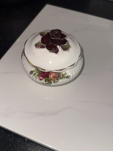 Royal albert old - albert, country