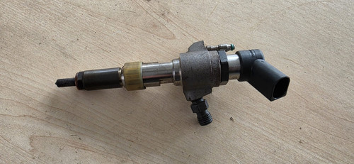 Ford focus fuel - fuel, injector