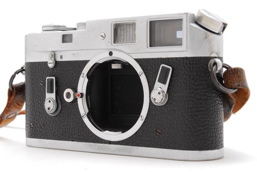 Near mint strap - [near,