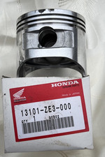 13101-ZE3-000 Honda Piston Genuine GX340 LX K1 QAE QXC (Surface Damage)