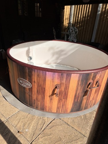 Lay spa helsinki hot - lay-z-spa,