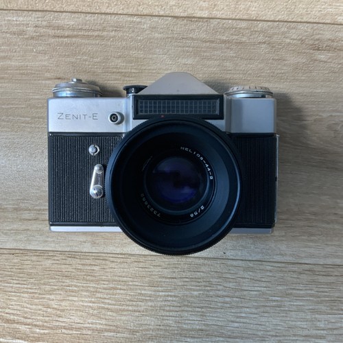 Zenit 35mm slr film - zenit-e, camera