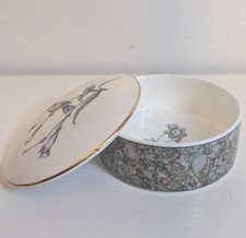 Wedgwood Humming Birds Fine