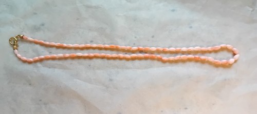 Vintage coral bead necklace - coral,