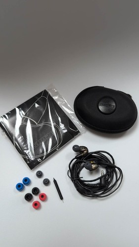 Genuine shure se535 - genuine, in-ear