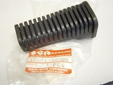 Suzuki VS1400 VS 1400 1987 87 Front Foot Rest Peg Rubber