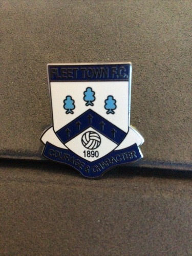 Fleet town football club pin - town,