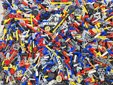 1000+ Pieces LEGO® Technic