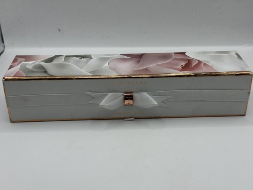 Ted baker pampered petals - ted,