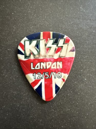 Kiss official sonic - kiss,