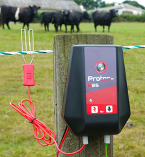 Electric Fence Energiser 12V Battery Powered Proton Fencing Unit 10km Livestock
