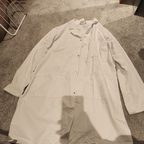Doctors medical lab coat - lab,