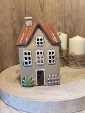 Ceramic House Thatch Cottage