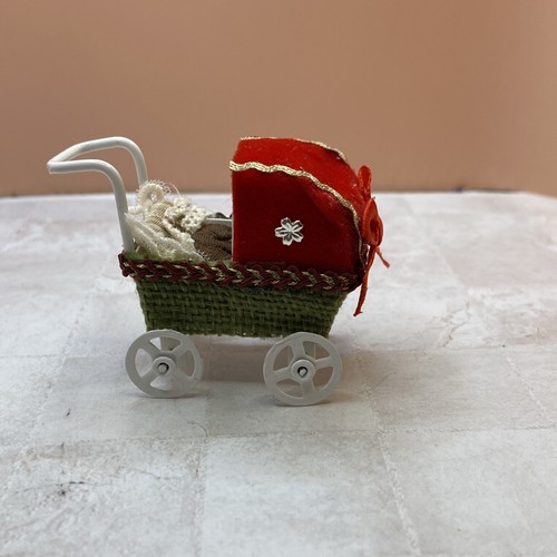 Dolls house customised - dolls, 1/12