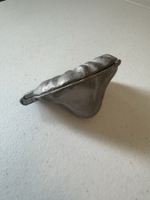 Vintage Pewter Petunia Butter