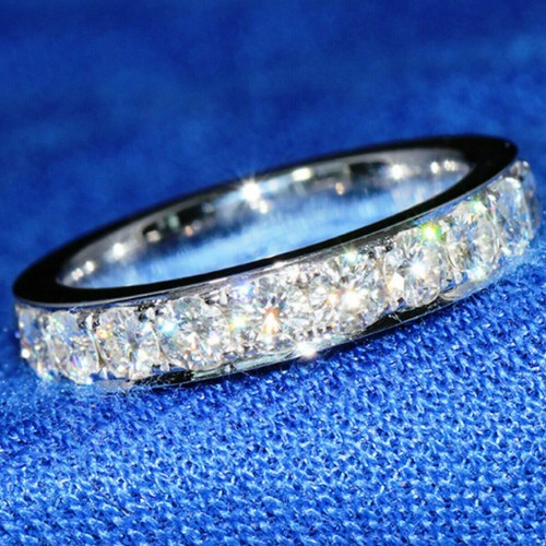 29ct white round diamond - white,