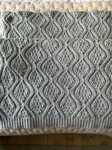 Laura ashley chunky - knit, throw