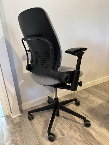 Steelcase leap office - steelcase,