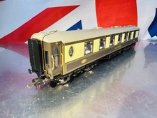Hornby OO Pullman “Car No