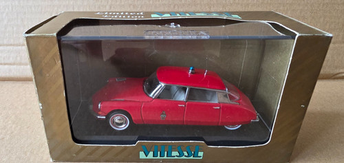 L066 citroen ds19 1961 - l066,