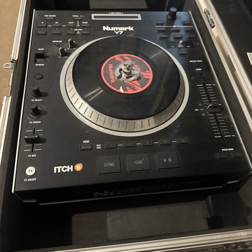 Numark decks in - numark, dj