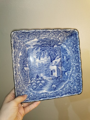 Beautiful square dish bowl - square, /bowl