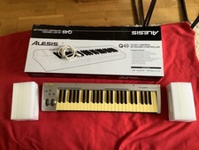 Alesis Q49 49 note USB/MIDI controller keyboard 