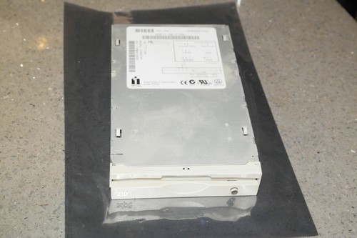 Iomega zip drive - iomega, 3.5"