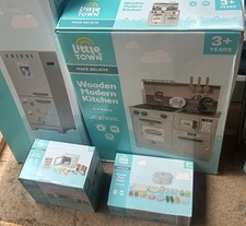 Aldi Little Town Wooden Fridge