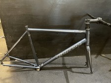 Carrera Gryphon Disc Spec