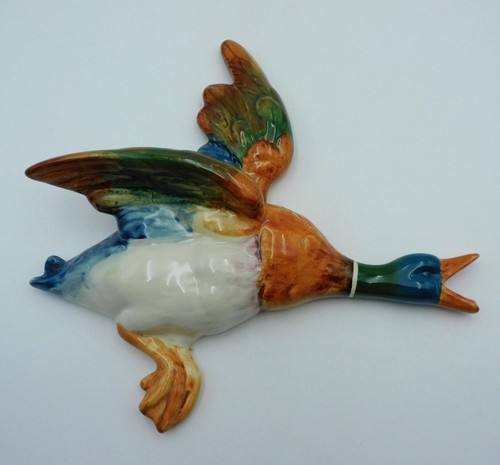 Beswick mallard flying wall - mallard,