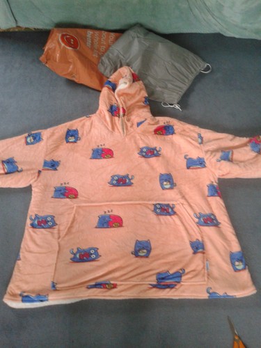 Oodie blanket - oodie,