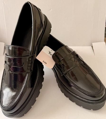 Bnwt classic black - bnwt,
