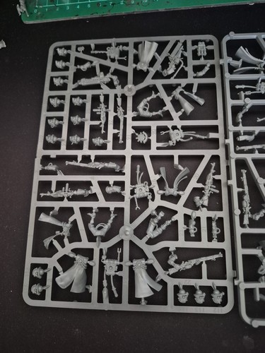 Warhammer 000 adeptus - 40,000:,