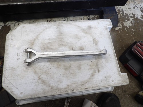 Suzuki gsx 1100efe torque arm - suzuki,