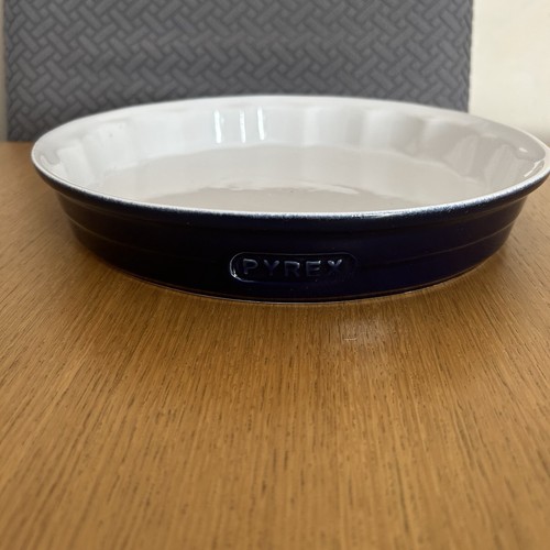 Pyrex dark blue ceramic - pyrex,