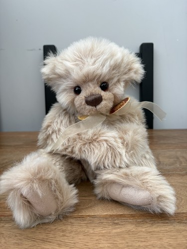 Charlie bears clara - clara, magnetic