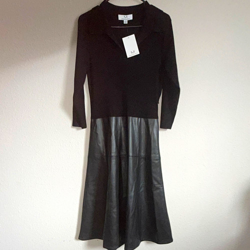 Magaschoni black neck - magaschoni, v-neck