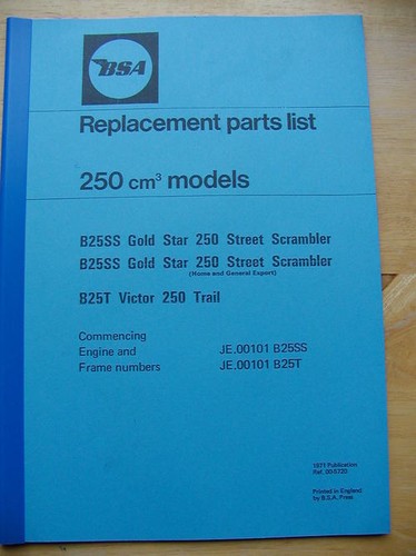 Bsa b25ss gold - star, street