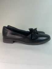 Clarks Trish Wave Leather Bow
