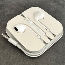 Apple EarPods 3.5mm Jack Earphones for iPhone/iPad/iPod/MacBook/iMac (Grade A)