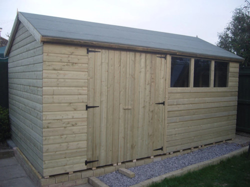 Garden shed work shop - , log