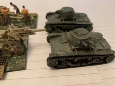 1/72 WARGAMING WW2 105MM ARTILLERY VICKERS EXPORT TANKS 20MM