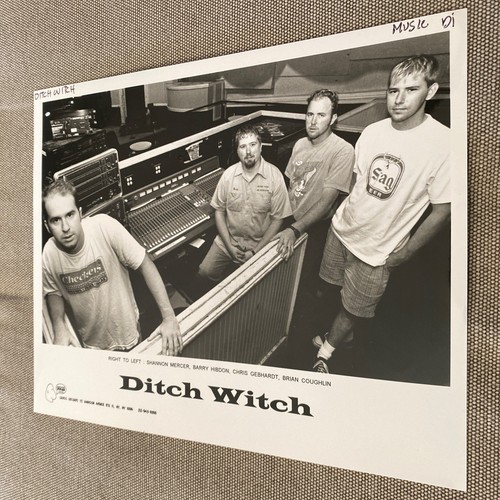 Ditch witch press - press, photo