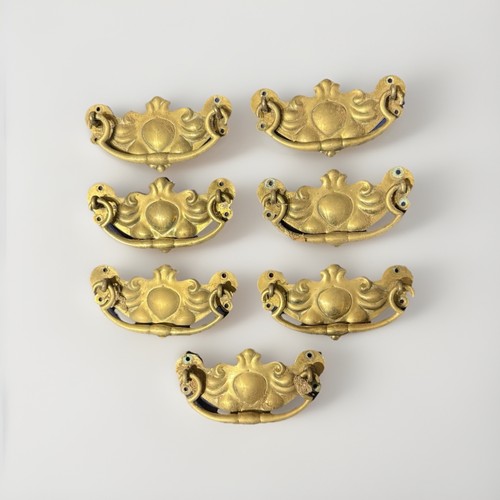 Set brass victorian - of,